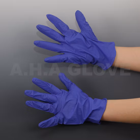Precio barato 100PCS Caja Desechable Azul Examen Seguridad Médico Nitrilo Guantes de examen quirúrgico